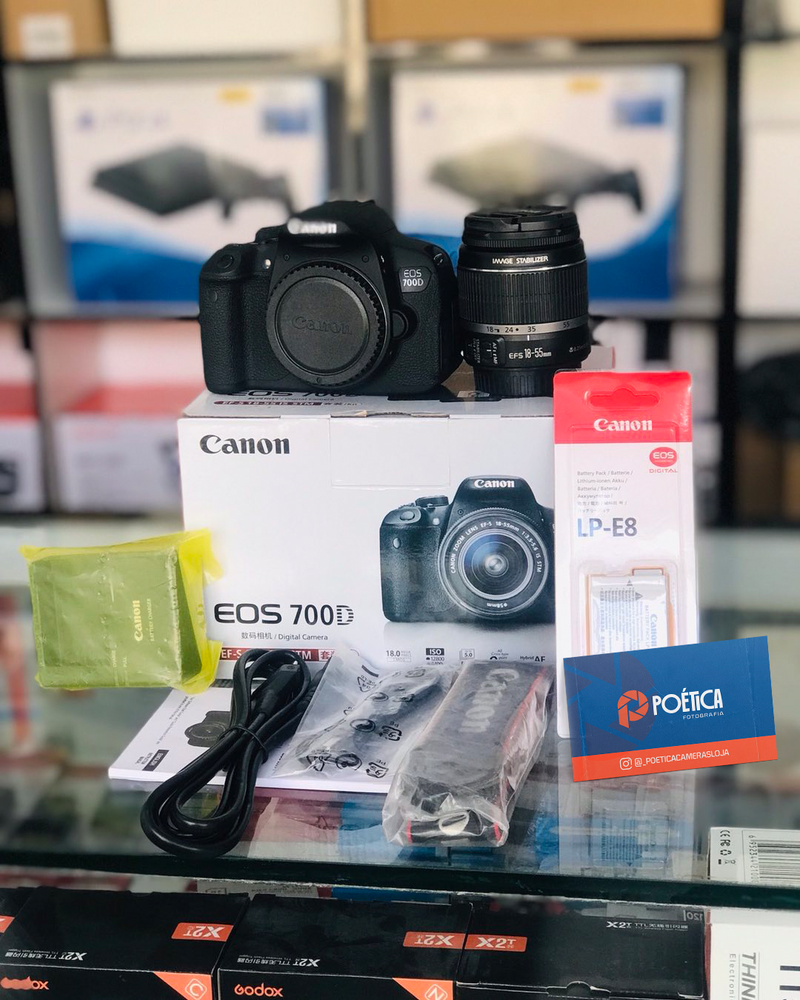 CAMERA CANON 700D + 18-55mm SEMINOVA COMPLETA!