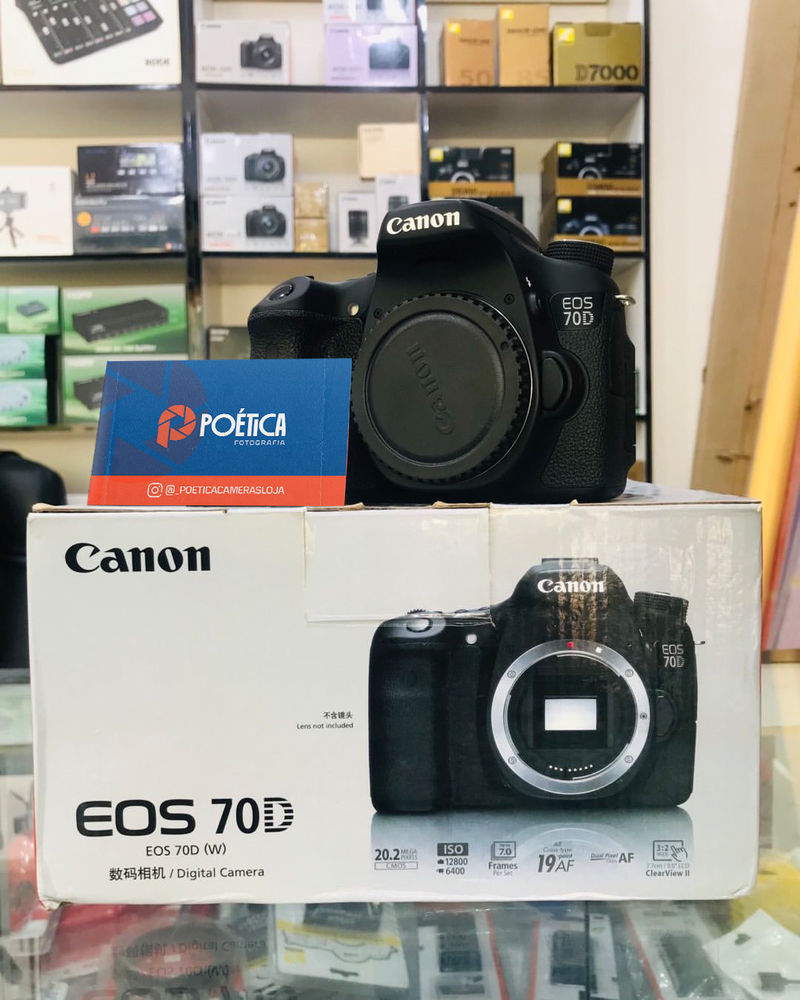 CAMERA CANON 70D SEMINOVA + CAIXA COMPLETA!