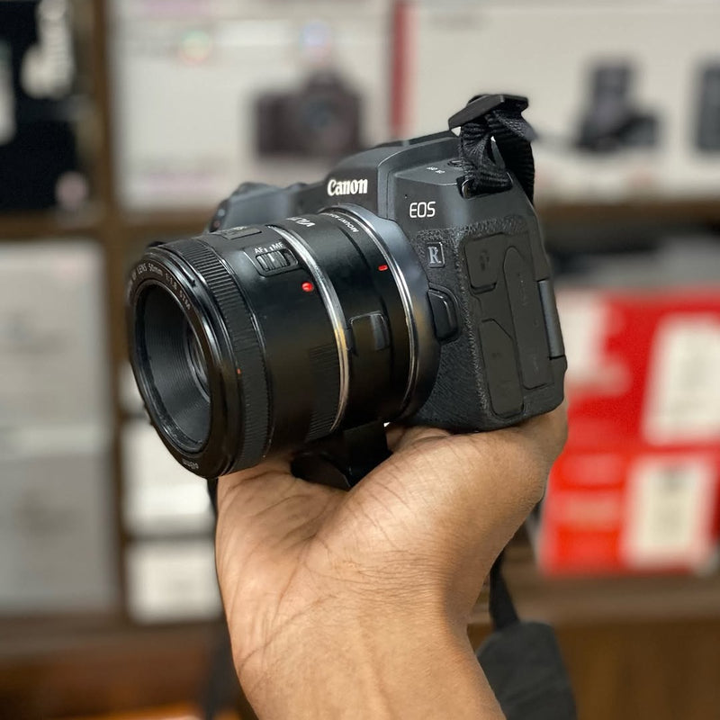 CAMERA CANON EOS RP + Adaptador Viltrox + Lente 50mm f/1.8 🔁 SEMINOVOS