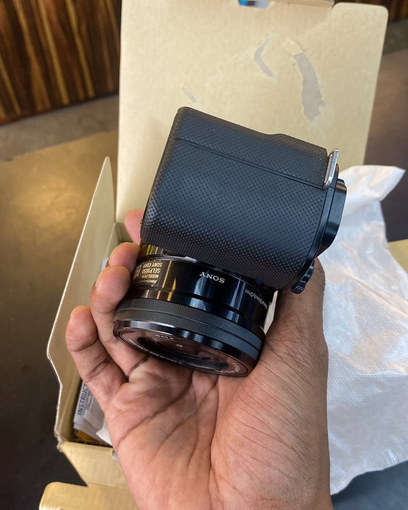 CAMERA SONY ZV-E10 + 16-50mm OSS SEMINOVA